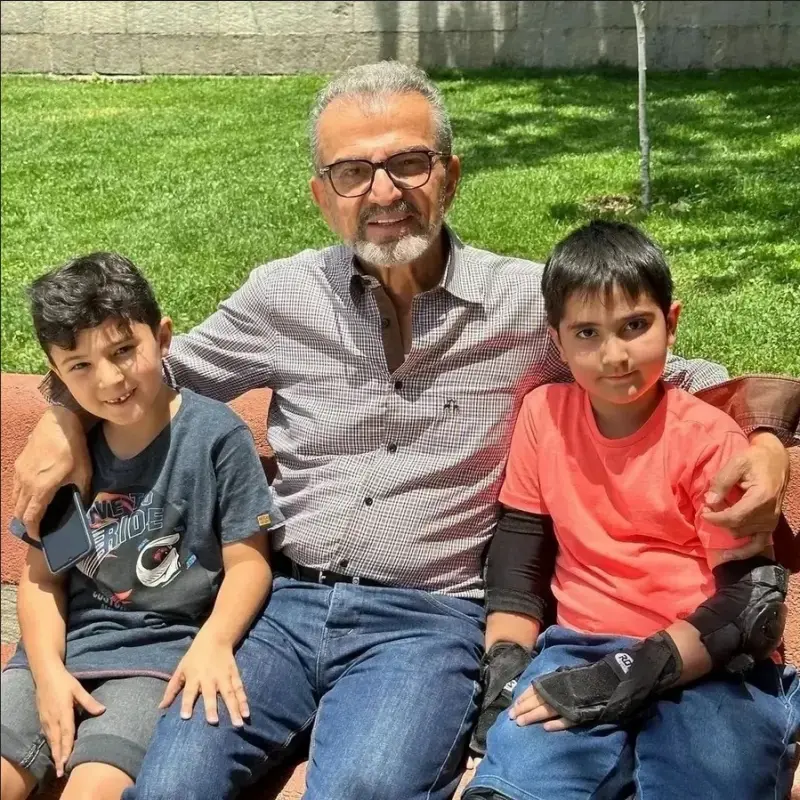 هرمز شجاعی مهر