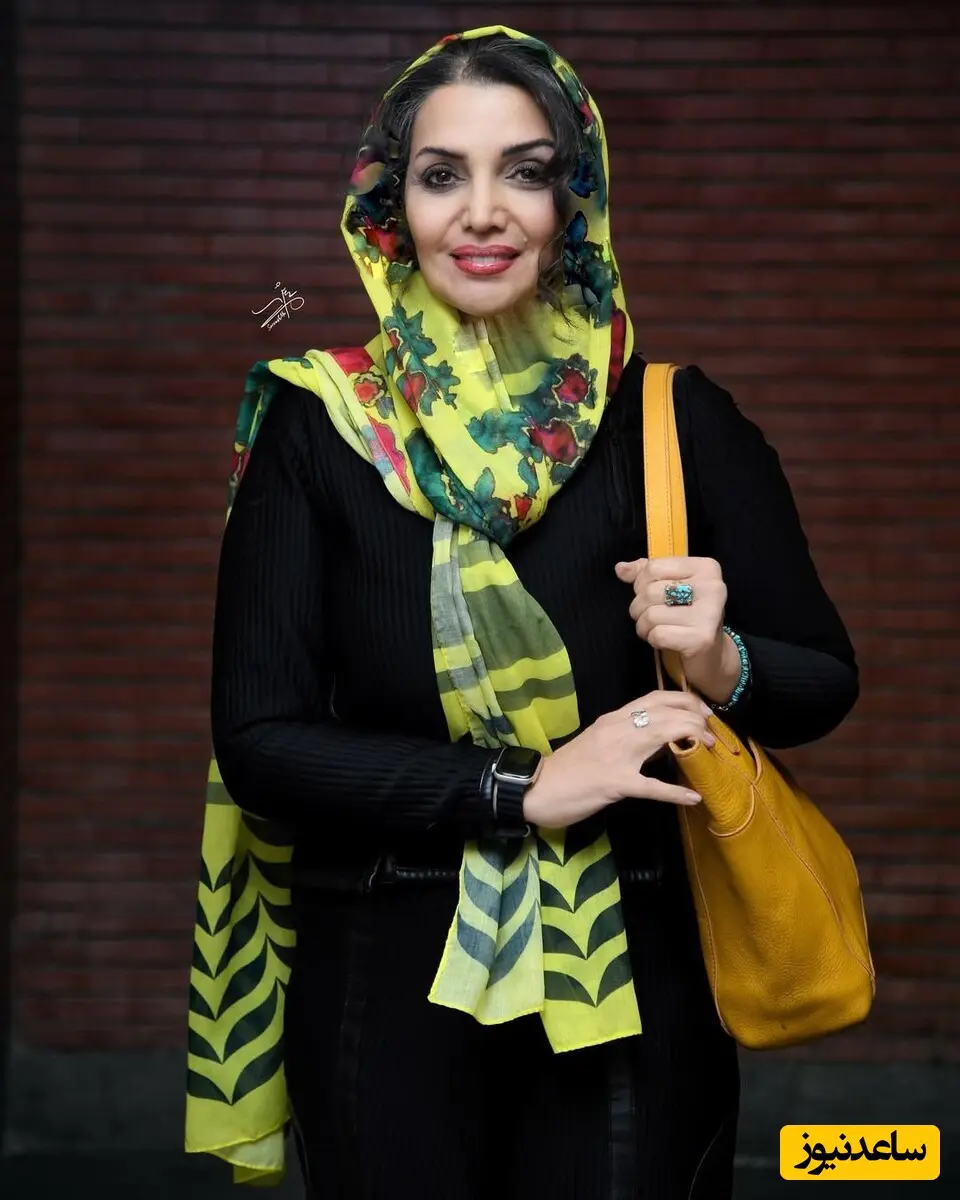  الهام پاوه نژاد