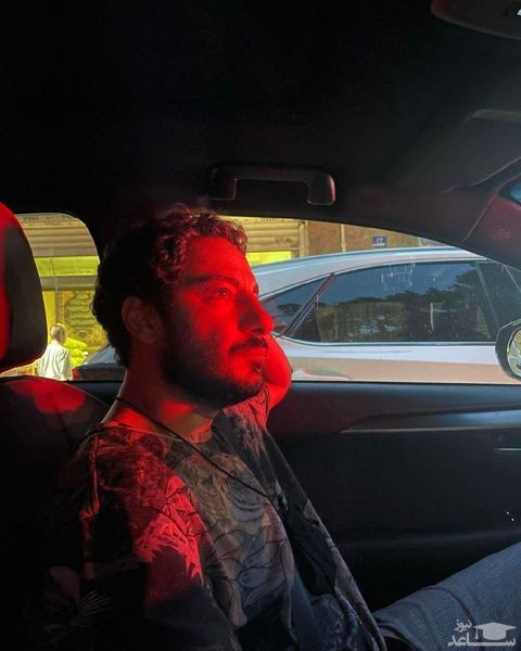 نوید محمد زاده
