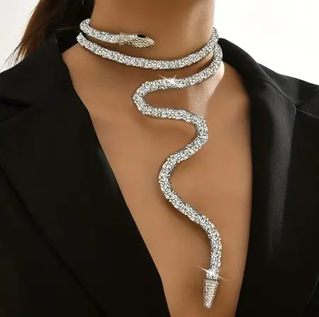 گردنبند مار