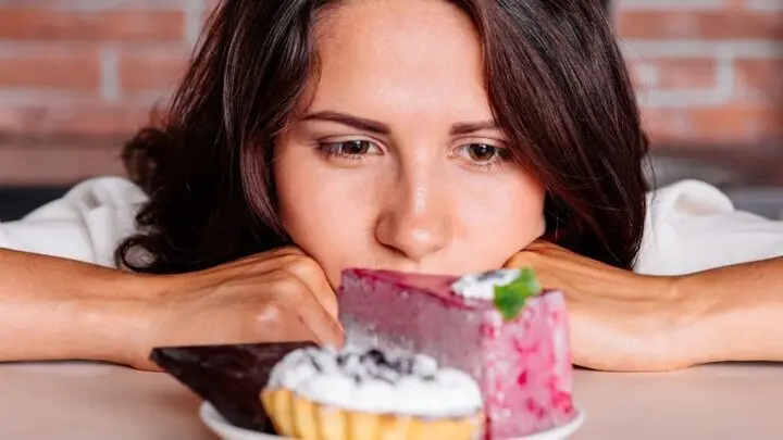 حقیقت شیرین یا تلخ؛ دِسر چگونه بر گوارش اثر می‌گذارد؟