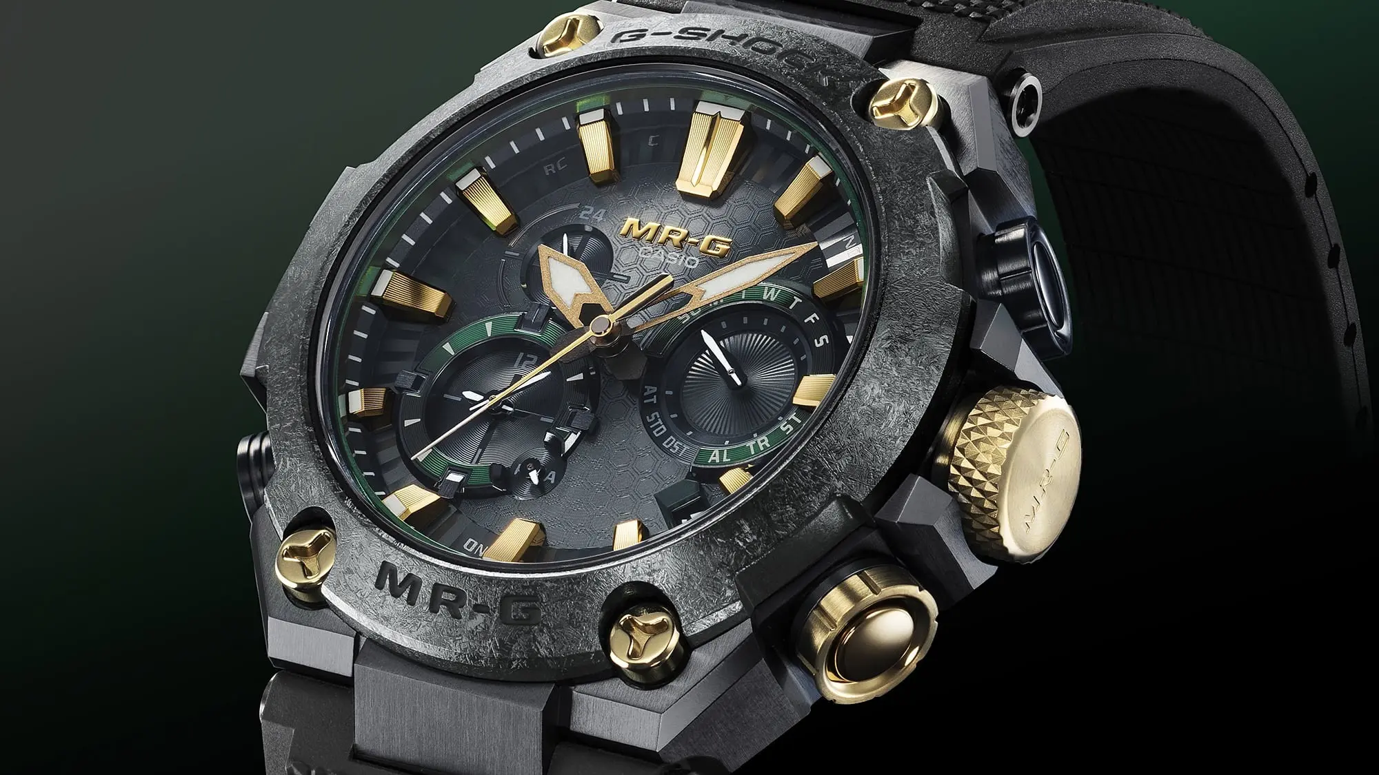 نمای جلو ساعت کاسیو جی‌شاک MRG-B200RG 3A