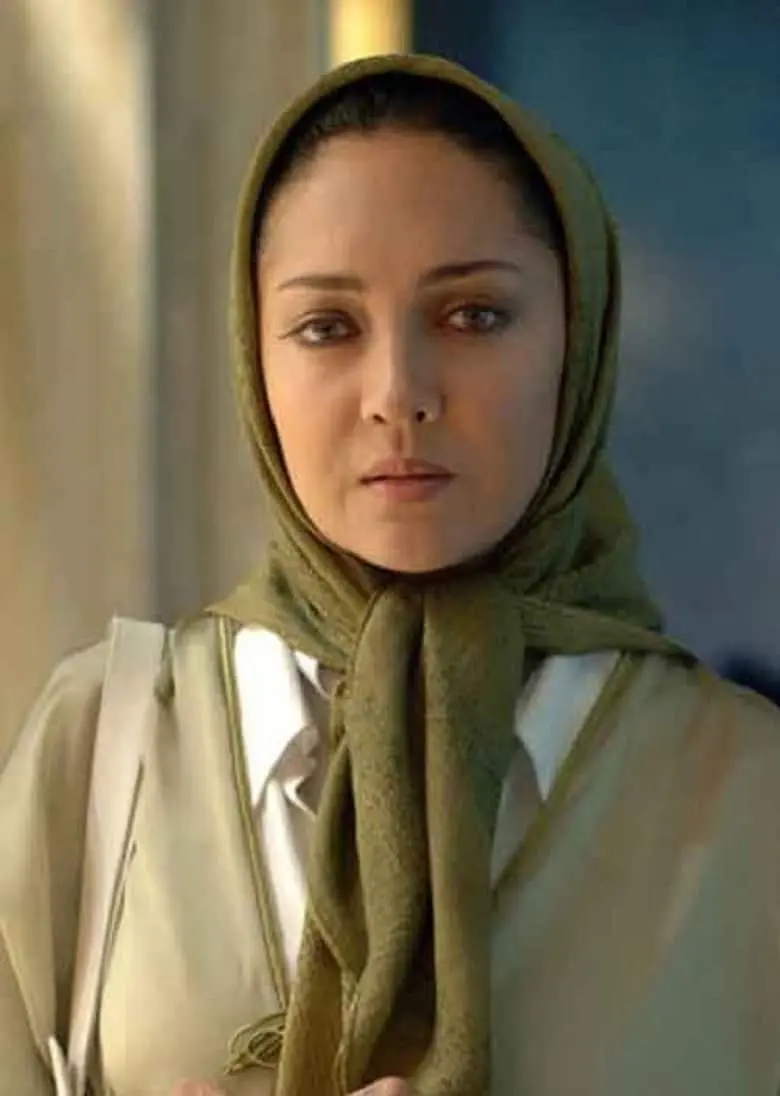 نیکی کریمی خوش‌پوش‌ترین بازیگر زن ایرانی است.