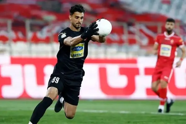 یک پرسپولیسی در رادار مازیار زارع