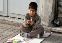 بیش از ۳۵ میلیون ایرانی زیر خط فقر هستند