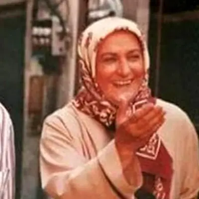 چهره باورنکردنی سحر، دختر کوچولوی حمید لولایی در خانه‌به‌دوش بعد از دو دهه!