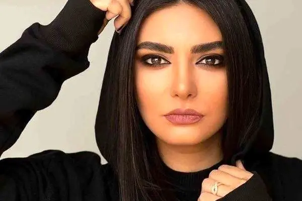 لحظات دیدنی حضور لیندا کیانی در خندوانه؛ گفتگوی جذاب با رامبد جوان و جناب خان + فیلم