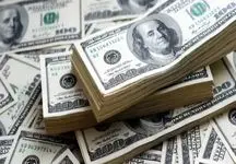 آیا دلار ۷۰ هزار تومانی در راه است؟/ جدیدترین پیش‌بینی‌ها را بخوانید