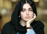 عکس شوکه کننده از خانم بازیگر جذاب ایرانی / افسانه پاکرو اهل نماز و روزه !