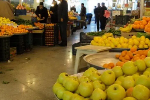قیمت روز میوه و سبزی ۹ اردیبهشت ۱۴۰۴؛ نرخ‌های نجومی در جدول جدید