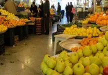 قیمت روز میوه و سبزی ۹ اردیبهشت ۱۴۰۴؛ نرخ‌های نجومی در جدول جدید