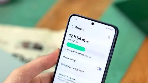 شوک سامسونگ: رفع باگ قدیمی One UI 3 در نسخه جدید One UI 7!