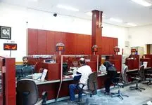 دلیل نارضایتی وزیر اقتصاد از بانک‌های خصوصی چیست؟

