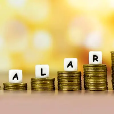 وعده شیرین دولت به بازنشستگان: پول در راه است!