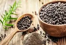 افزایش شگفت‌انگیز قیمت فلفل سیاه /  هر کیلو یک میلیون و ۴۰۰ هزار تومان!