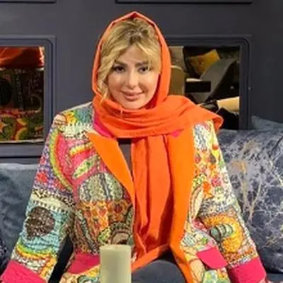 عکس جنجالی نیوشا ضیغمی در نقره‌فروشی همسر سابقش / زیباتر از همیشه !