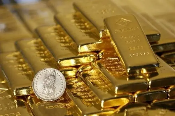قیمت طلا در سراشیبی قرار گرفت
