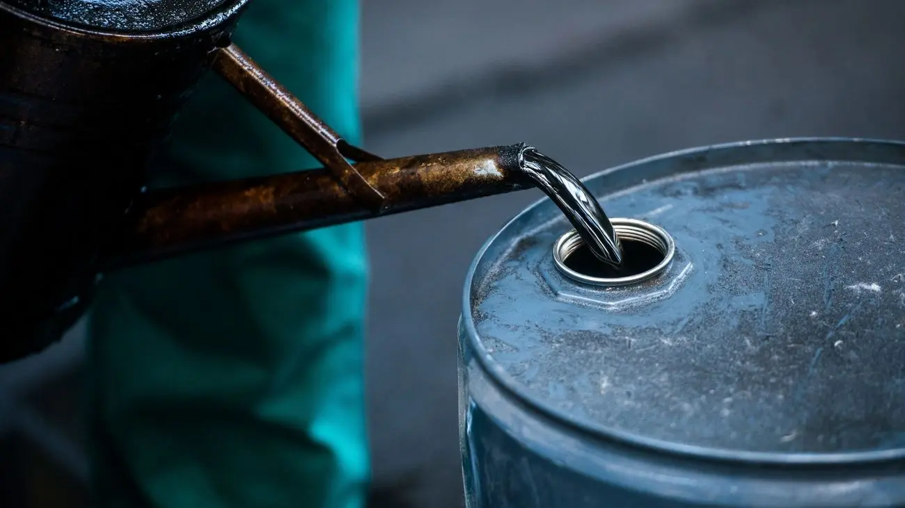 پیش‌بینی کاهش قیمت نفت توسط بانک بریتانیایی