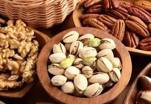 هشدار وزارت بهداشت/ این آجیل‌ها را نخرید