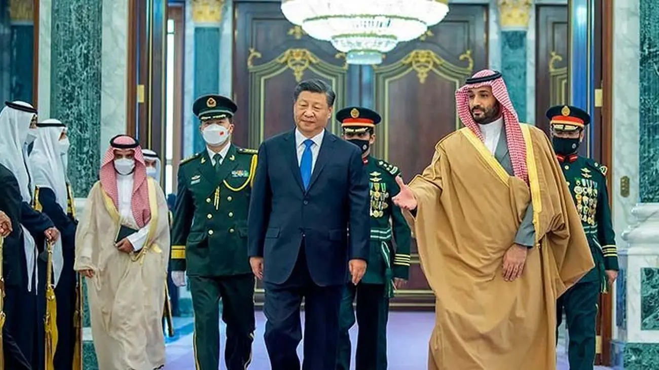 بازی چین با غولهای نفتی / چین با عربستان علیه ایران هم دست شد؟