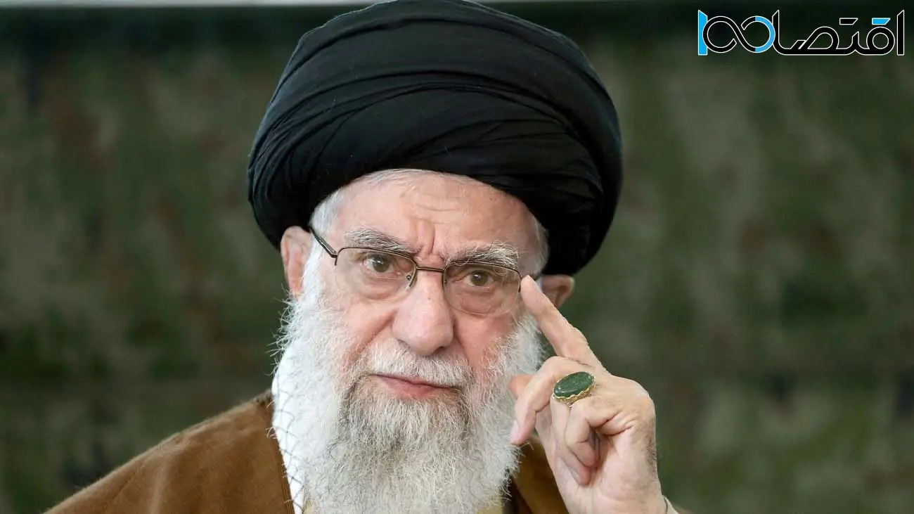 رهبرانقلاب: دشمنان و صهیونیستها بدانند درباره غنی سازی و صنعت هستهای ایران هیچ غلطی نمی توانند بکنند