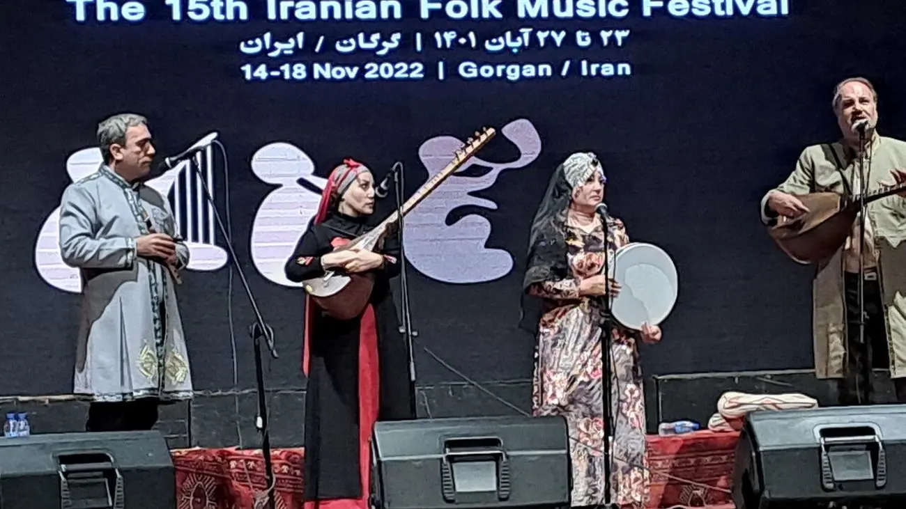 بزم سازهای ایران و افغانستان در شب نخست جشنواره موسیقی نواحی ایران