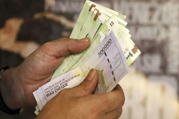 همسان‌سازی حقوق‌، داد این بازنشستگان را هم درآورد