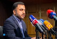وزیر ارتباطات: از ممنوعیت واردات آیفون استقبال نمی‌کنیم، اما باید به‌سمت گوشی‌های تولید داخل برویم