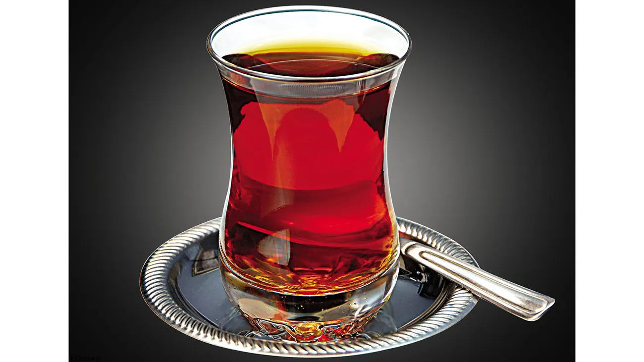 از بین بردن زردی استکان چای بدون مواد شیمیایی!