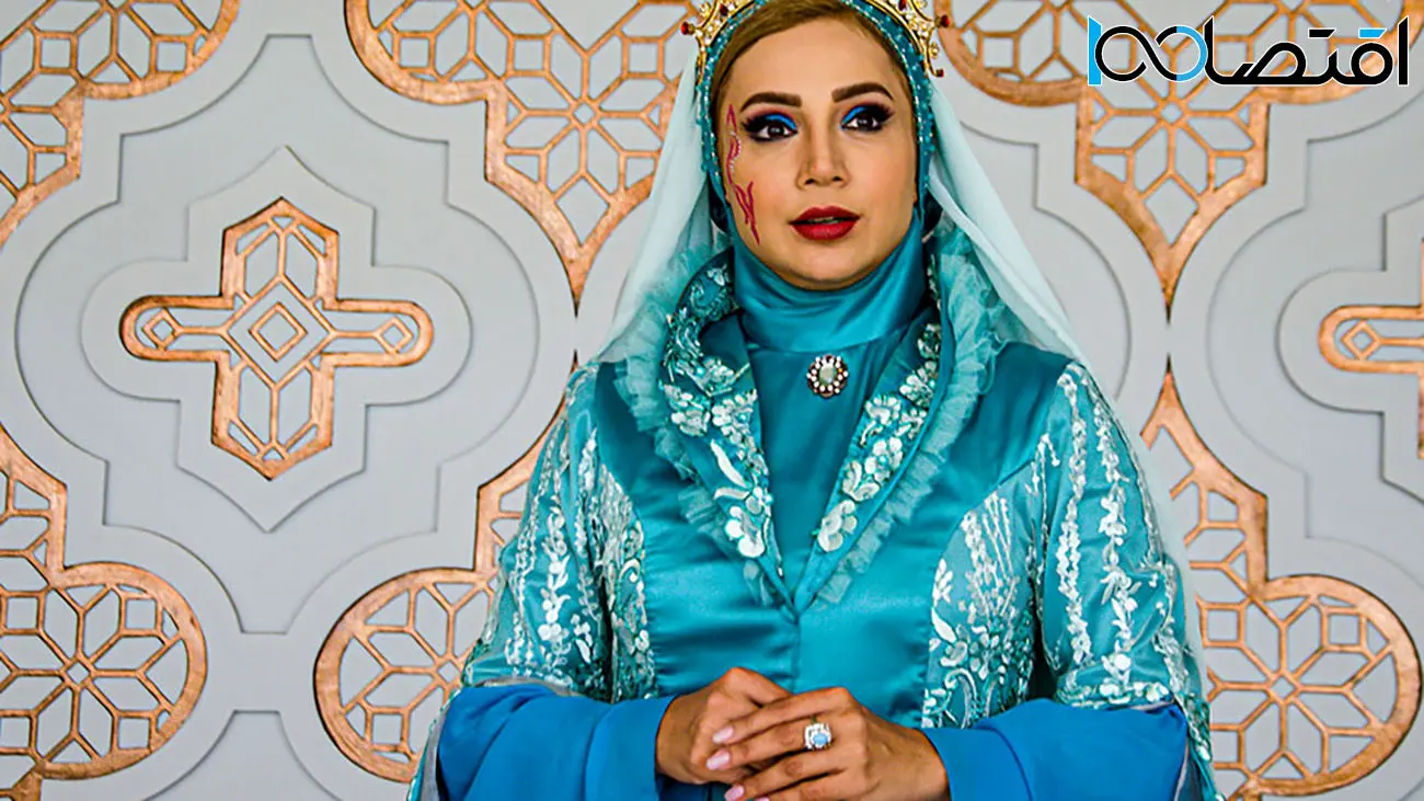 نگاهی به لباس ملکه ای و طلایی شبنم قلی خانی + عکس
