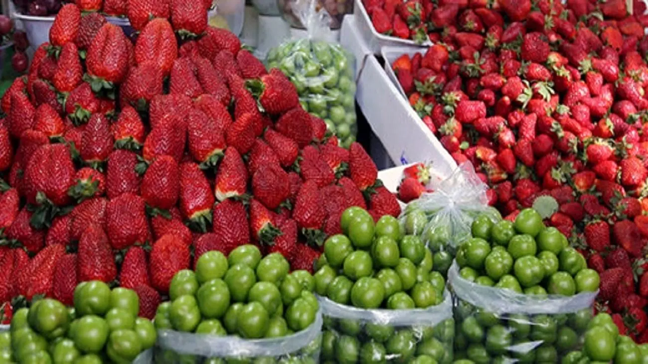جدول جدیدترین قیمت میوه‌های پرمصرف در بازار میوه و تره بار 