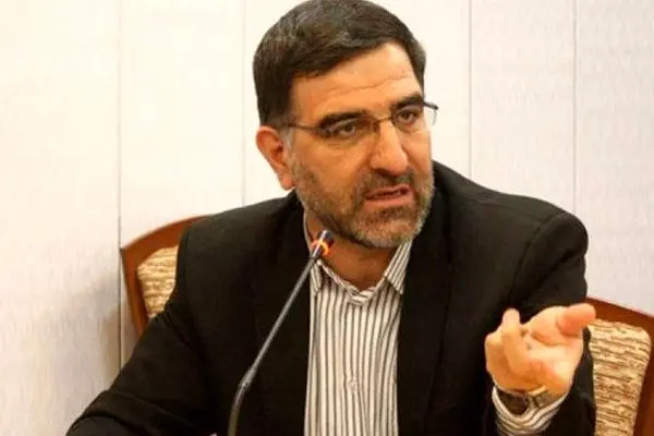 واکنش به انتشار آیین‌نامه واردات خودرو/ این یعنی ‌کوه موش زایید!/ مردم را سرکار نگذارید