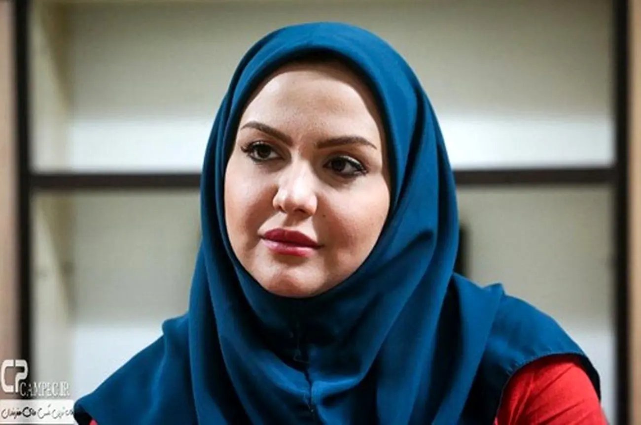 عکس عروسکی خانم مجری صدا و سیما + نیلوفر امینی را با این استایل ندیده بودید