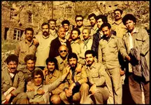 ناگفته هایی از خواننده هایی که به جنگ رفتند + عکس