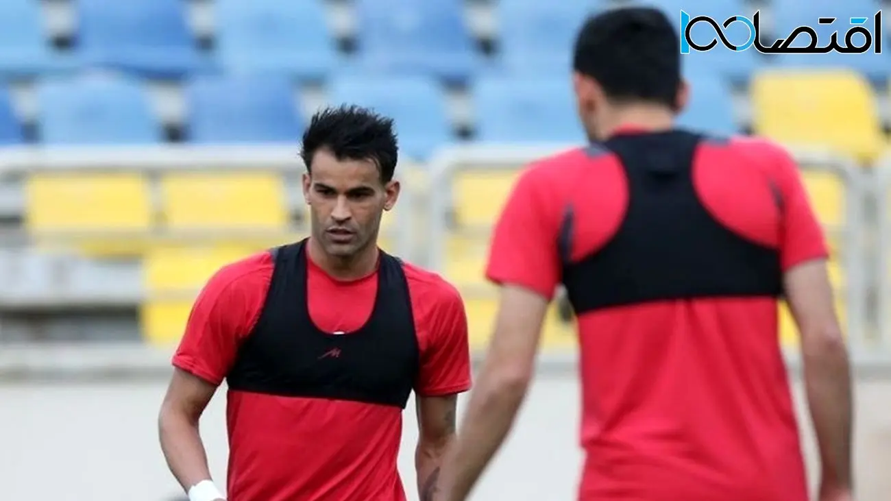 خداحافظی دو پرسپولیسی با دلخوری در رختکن!