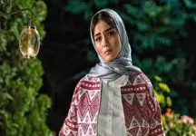 پردیس پورعابدینی با ساده ترین استایل / متفاوت تر از همیشه !