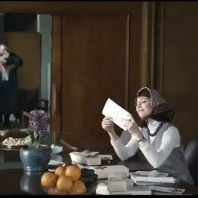 بوسه جنجالی بابک حمیدیان بر سر مهسا حجازی که همه را شوکه کرد! +فیلم