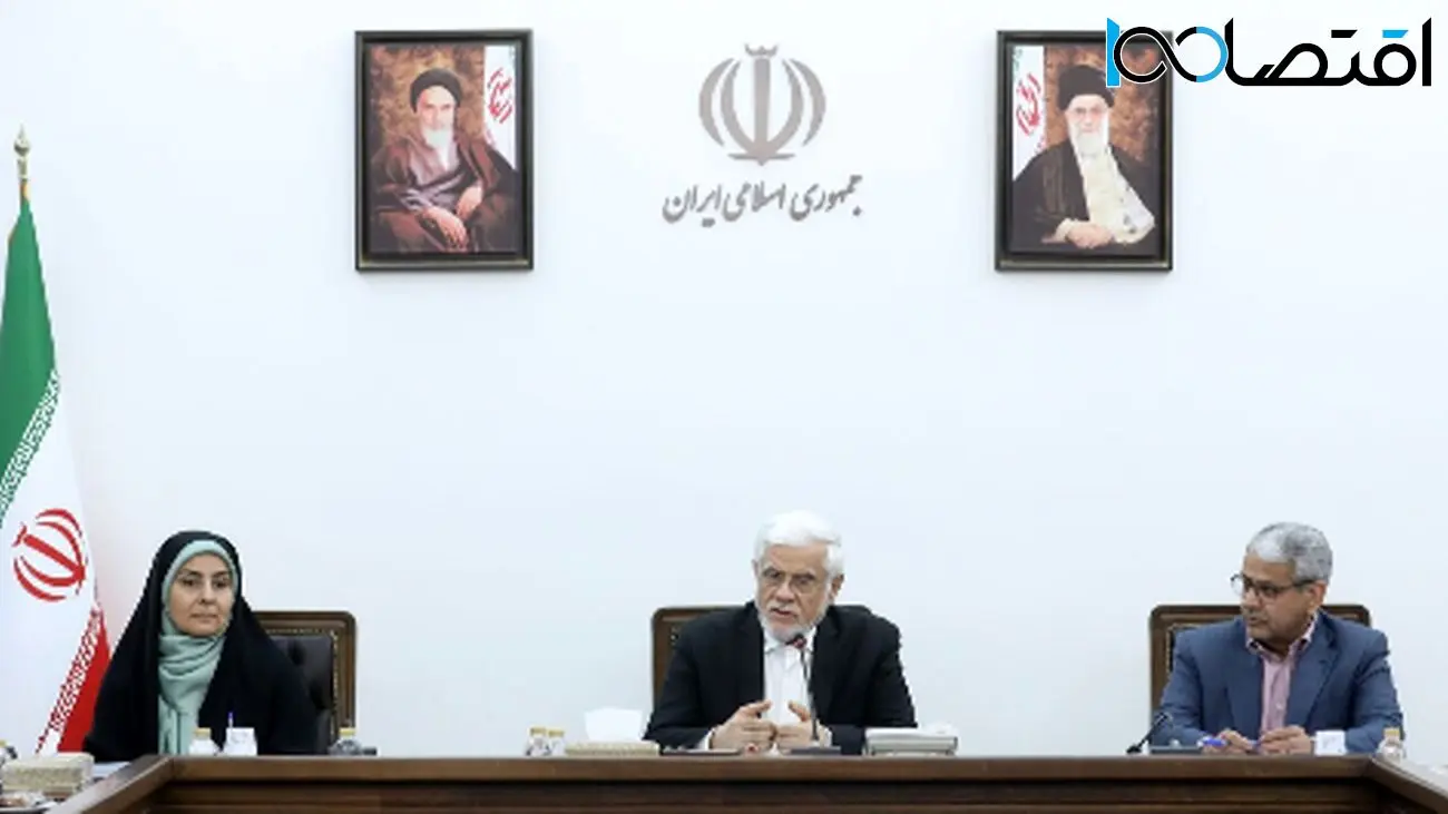 توسعه کریدورها؛ کلید حل ناترازی‌های کشور به روایت عارف
