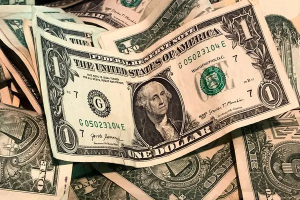 پیش‌بینی جدید درباره قیمت دلار تا پایان سال 
