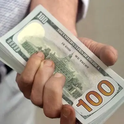 دلار در پیچ حساس دیپلماسی /  پیش‌بینی قیمت در سایه احتیاط معامله‌گران