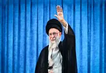 تصویری خاص و متفاوت از رهبر انقلاب در حرم امام خمینی (ره)