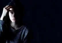 انتقام باورنکردنی یک دختر از نامزد سابقش / پسر بیچاره را به خاک سیاه نشاند !