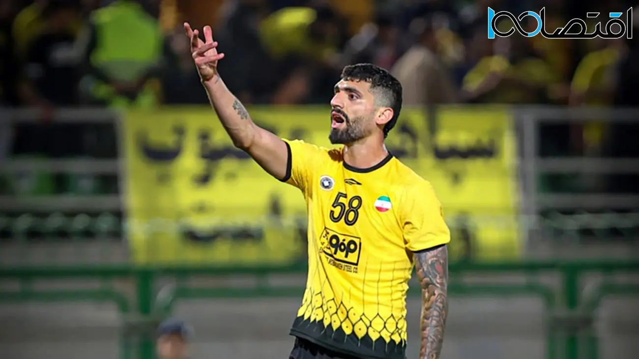 محمد دانشگر با نماد استقلال، روبه روی پرسپولیس! +عکس