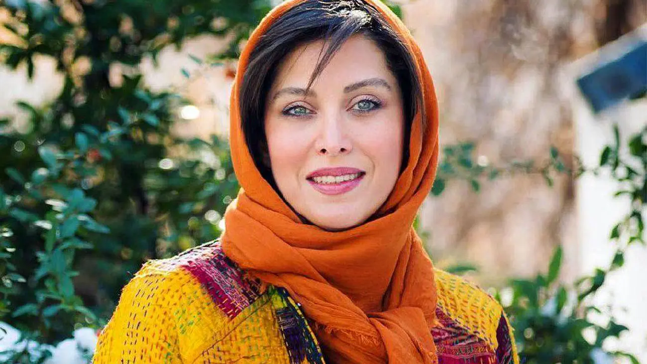 چادری شدن زیباترین خانم بازیگر ایرانی / مهتاب کرامتی غوغا کرد ! 