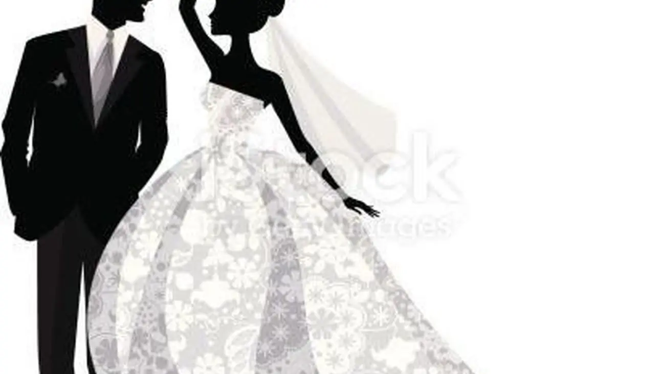 این زن هیچ‌جوره حاضر نیست لباس عروسش را در بیاورد ! + عکس