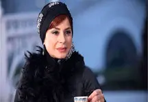 
 عکس جذاب از مادر سیما تیرانداز در این سن وسال / شیک تر از خانم بازیگر !