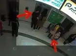 پشت پرده فیلم جنجالی کتک خوردن یک زن در مگامال اکباتان تهران / پسر این زن صحنه های تلخی دید !