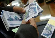  دولت و مجلس ساز خود را می زنند / اختلاف بر سر افزایش حقوق ادامه دارد
