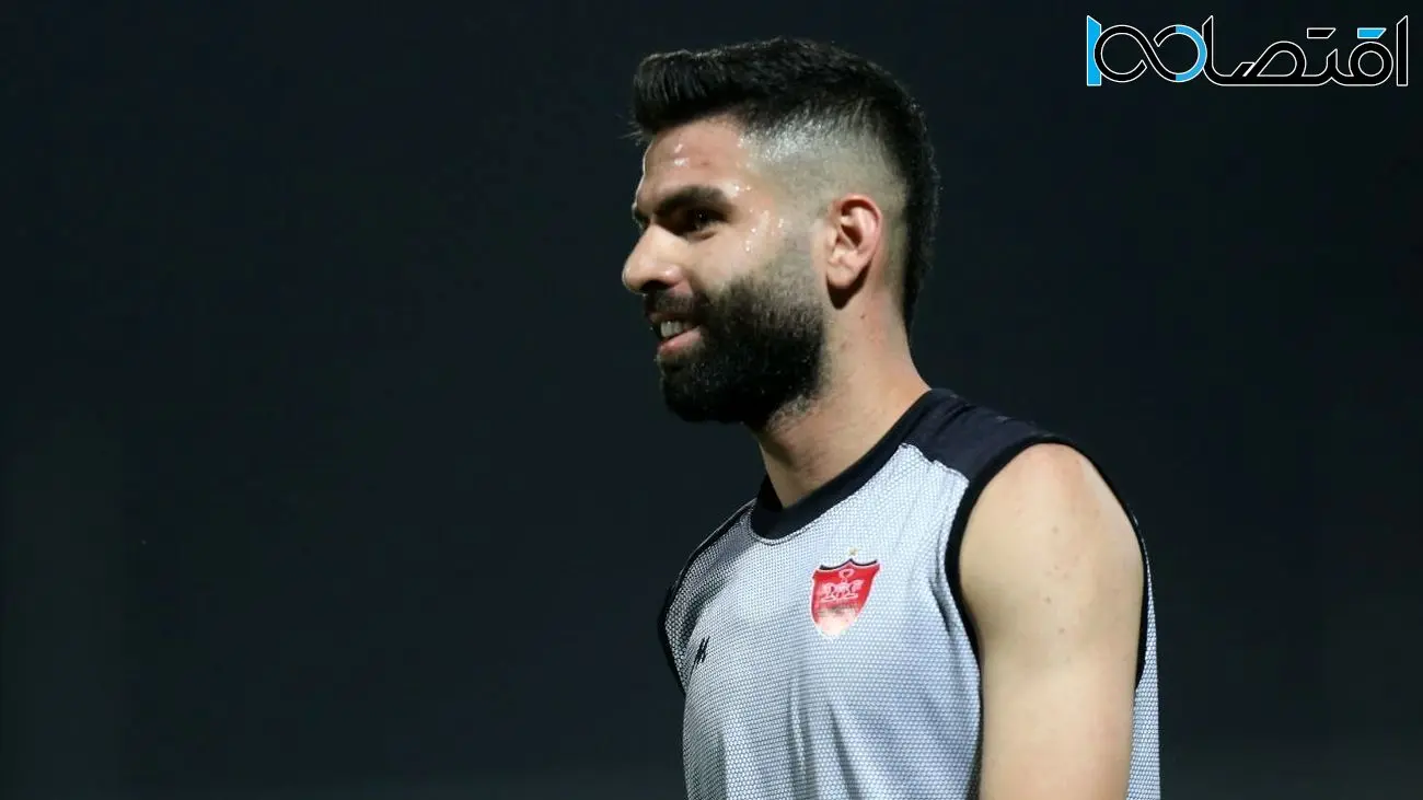 غیبت قطعی هافبک سرخها مقابل هوادار