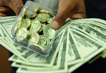 قیمت طلا و ارز 15 فروردین 1402 / سکه و دلار در سرازیری